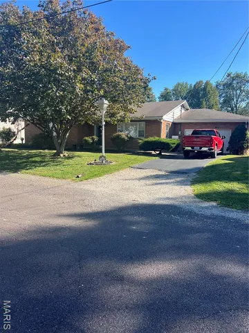 $155,000 | 214 West 4th Street, Hartford, IL 62048