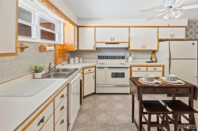 $149,900 | 214 West 4th Street, Hartford, IL 62048