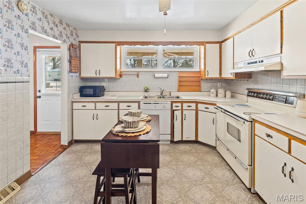 214 West 4th Street Hartford, IL 62048 - Photo 23 of 35