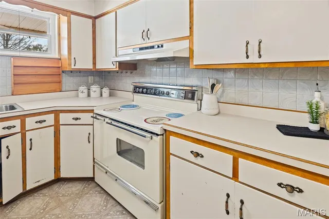 $149,900 | 214 West 4th Street, Hartford, IL 62048