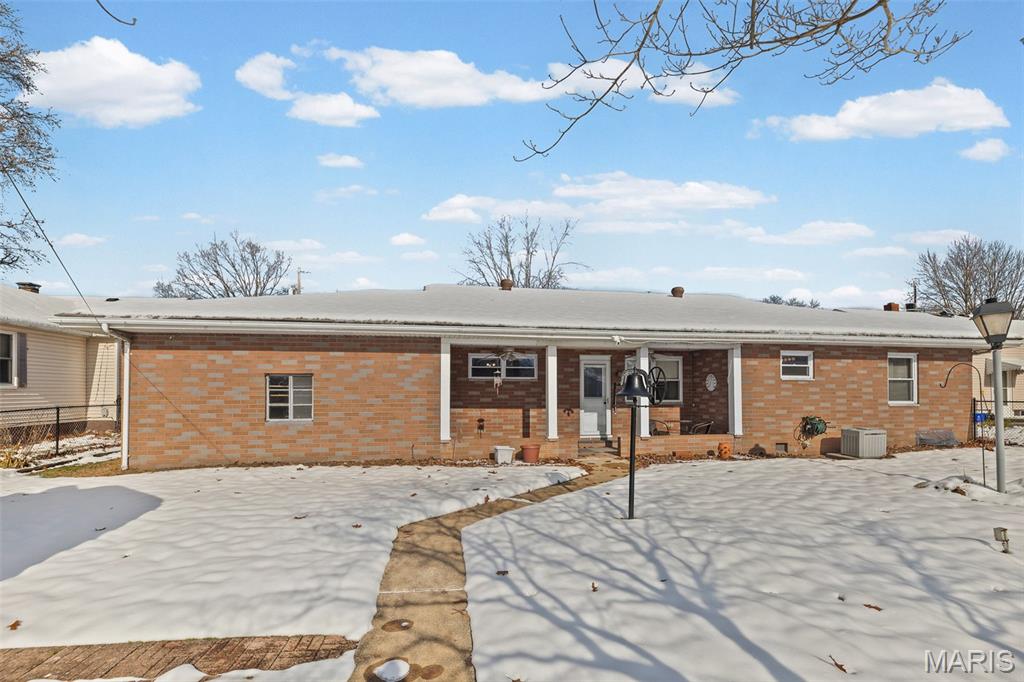 214 West 4th Street Hartford, IL 62048 - Photo 28 of 35