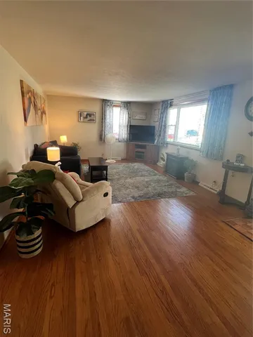 $155,000 | 214 West 4th Street, Hartford, IL 62048