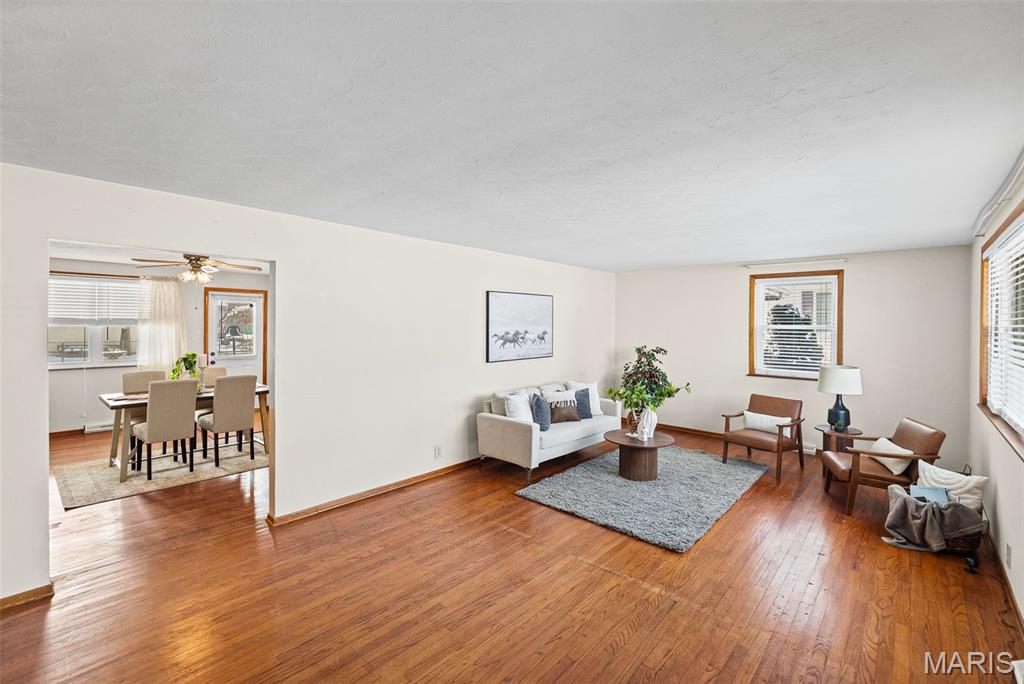 214 West 4th Street Hartford, IL 62048 - Photo 5 of 35