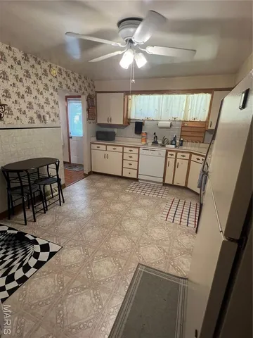 $155,000 | 214 West 4th Street, Hartford, IL 62048