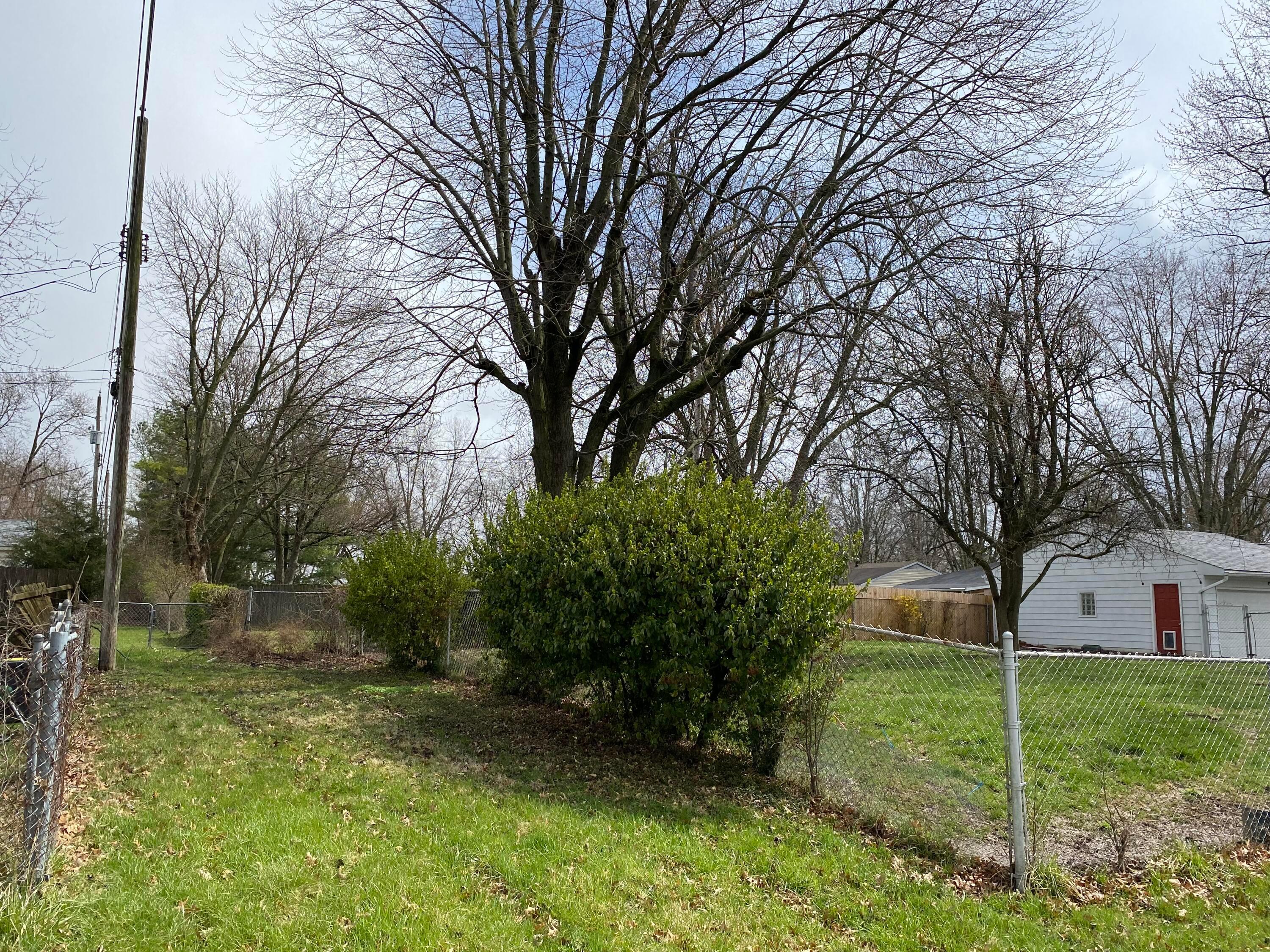 2130 Case Road Columbus, OH 43224 - Photo 39 of 39 40 - Extra Parcel - back