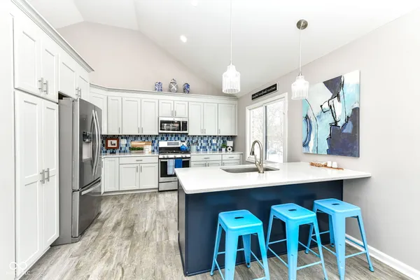 $425,000 | 222 Boulder Court, Carmel, IN 46032