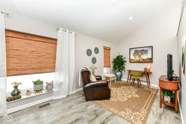 $425,000 | 222 Boulder Court, Carmel, IN 46032