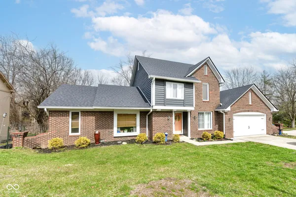 $425,000 | 222 Boulder Court, Carmel, IN 46032