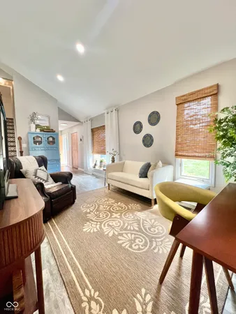 $425,000 | 222 Boulder Court, Carmel, IN 46032