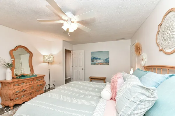 $425,000 | 222 Boulder Court, Carmel, IN 46032