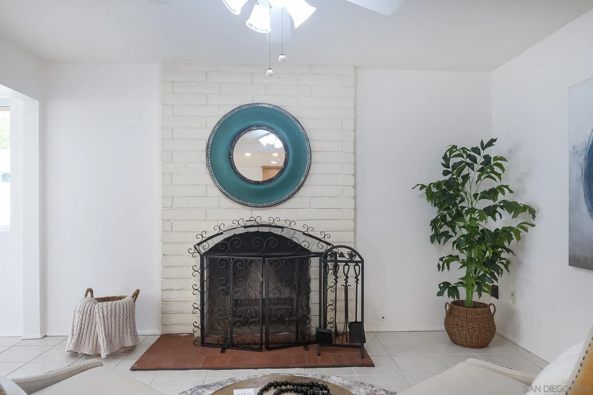 13933 Recuerdo Drive Del Mar, CA 92014 - Photo 20 of 44 a front view of a house with garden
