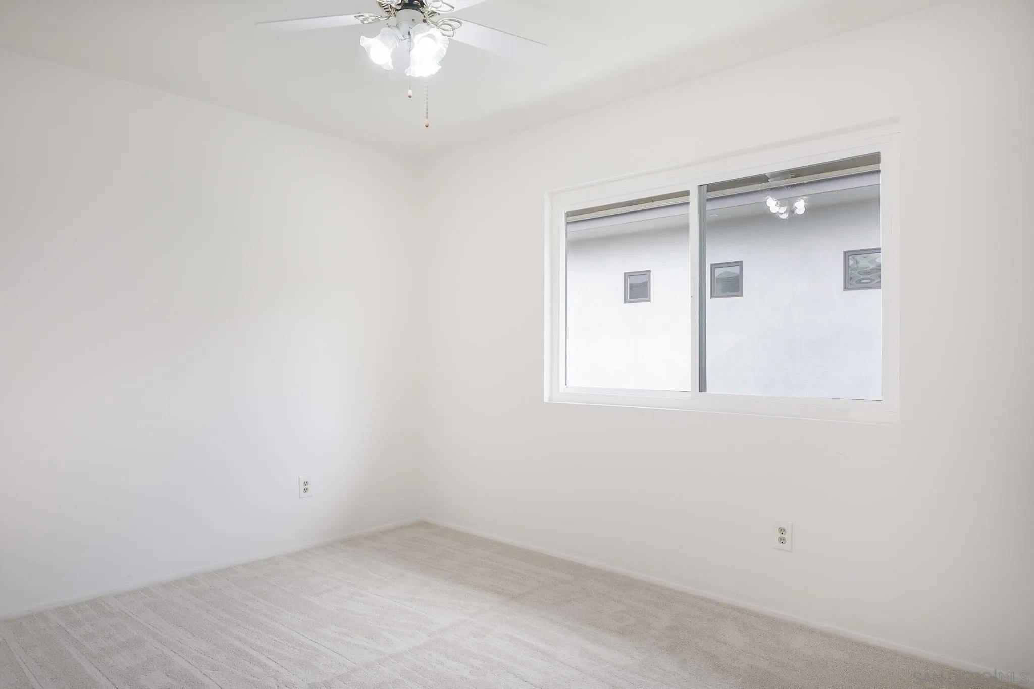 13933 Recuerdo Drive Del Mar, CA 92014 - Photo 30 of 44 an empty room with a window