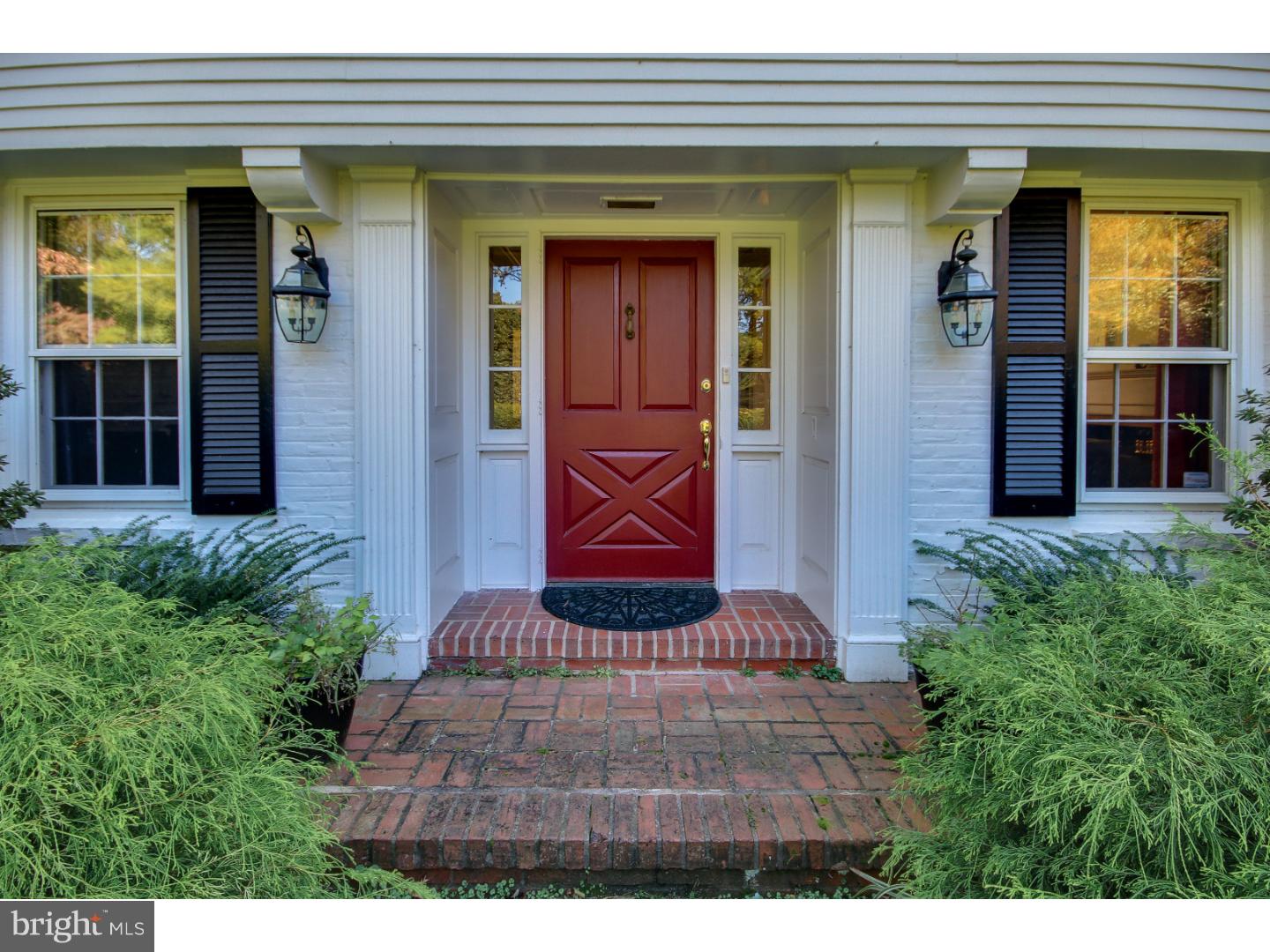 7 Terracedale Road Yardley, PA 19067 - Photo 2 of 25 Gallery Image 2