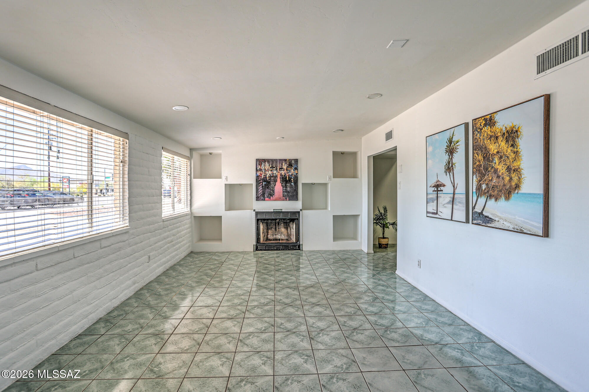 4400 West Ina Road Tucson, AZ 85741 - Photo 23 of 43 a view of a big room with windows and cabinet