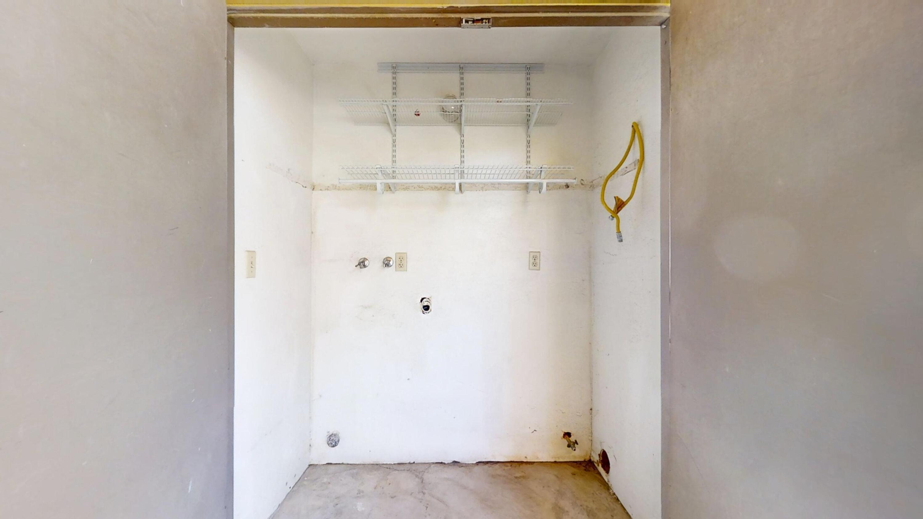 48255 Monroe Street, Unit 2 Indio, CA 92201 - Photo 24 of 35 a view of a small space