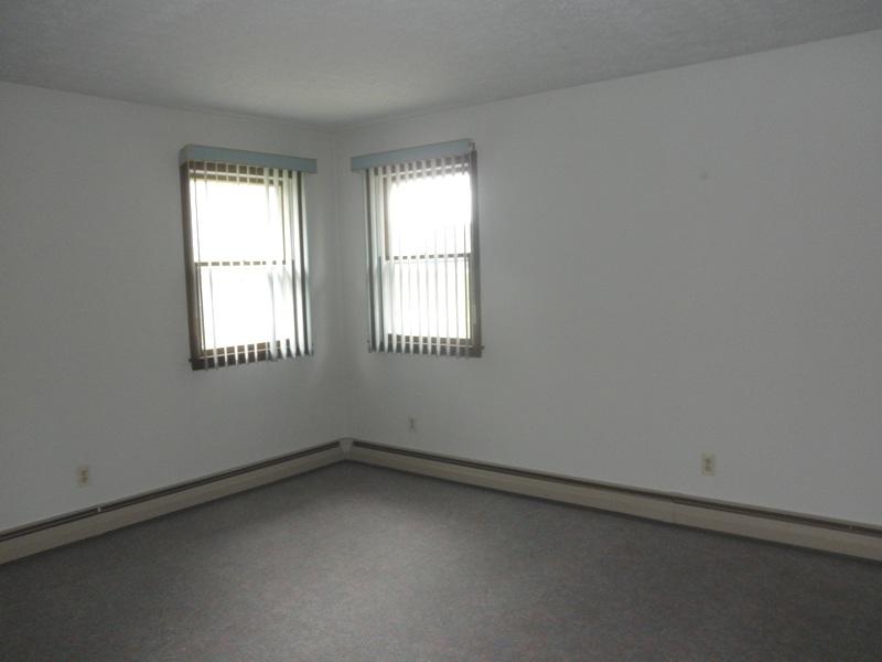 07-Bedroom