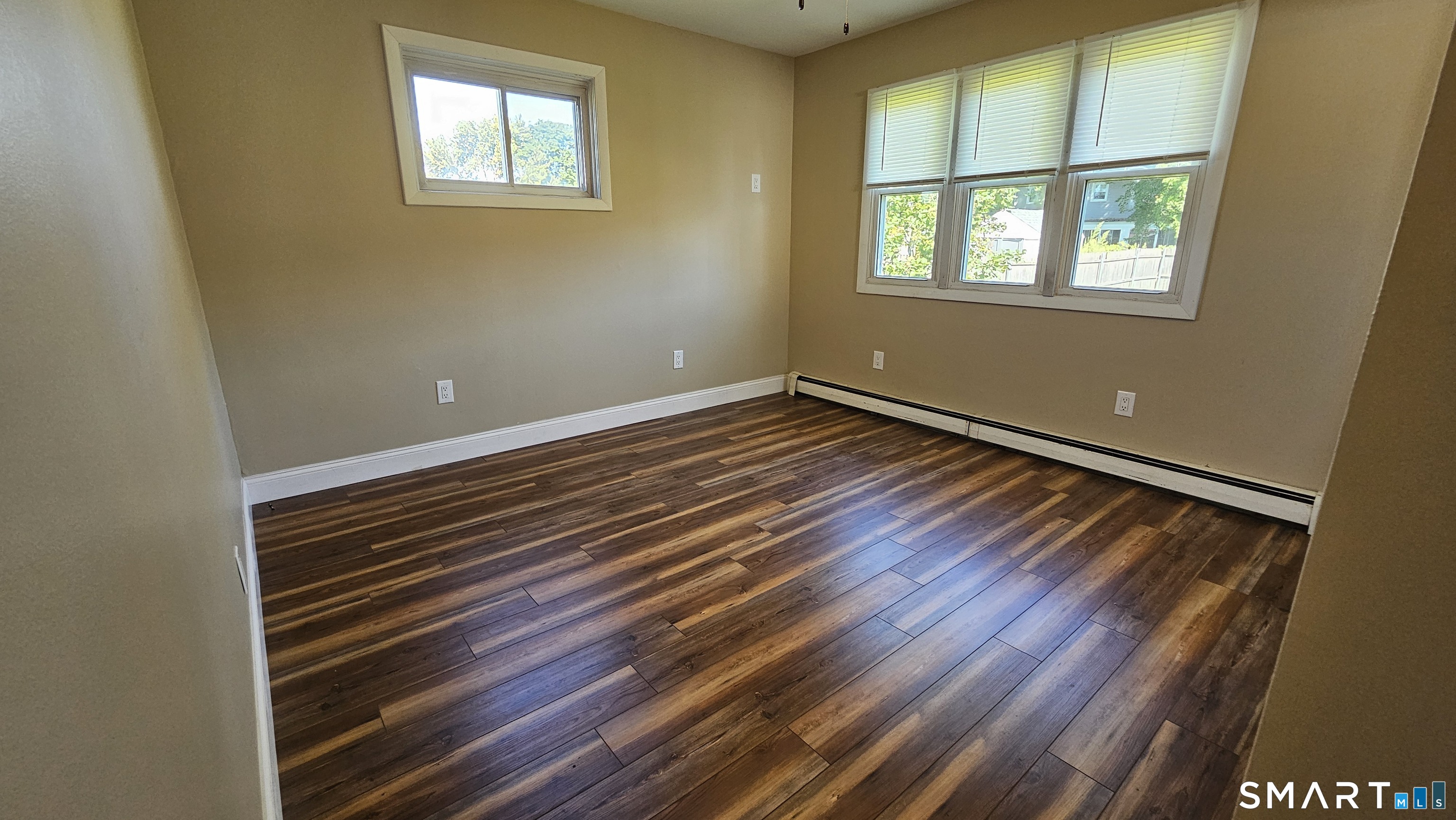 32 Riverdale Road Milford, CT 06460 - Photo 13 of 24 Gallery Image 13