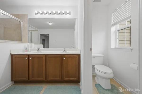 $699,000 | 4 Masters Boulevard, Piscataway, NJ 08854