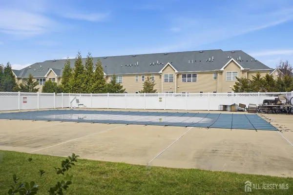 $699,000 | 4 Masters Boulevard, Piscataway, NJ 08854