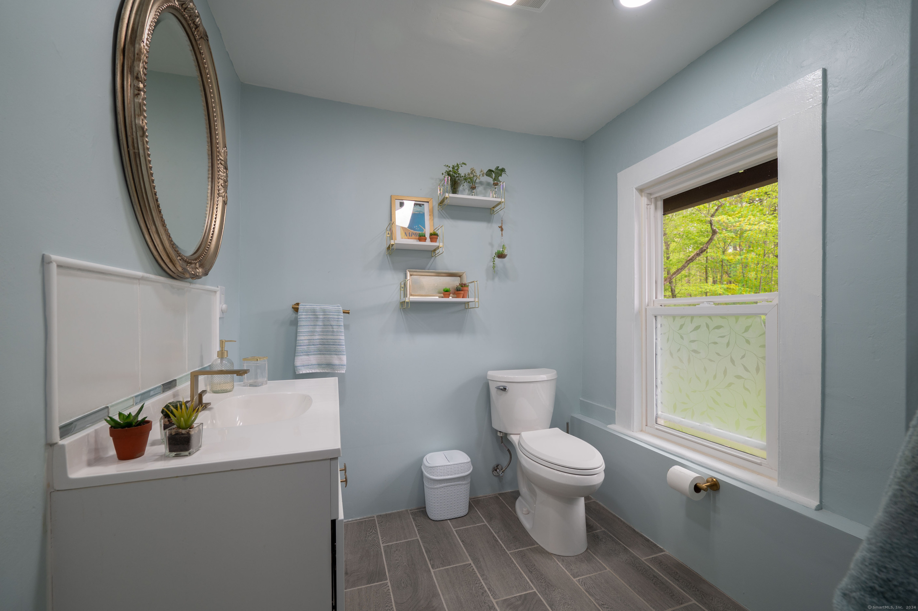 469 Platt Hill Road Winchester, CT 06098 - Photo 13 of 40