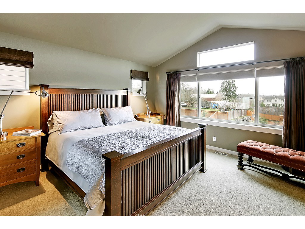 5603 Northeast 7th Place Renton, WA 98059 - Photo 8 of 11