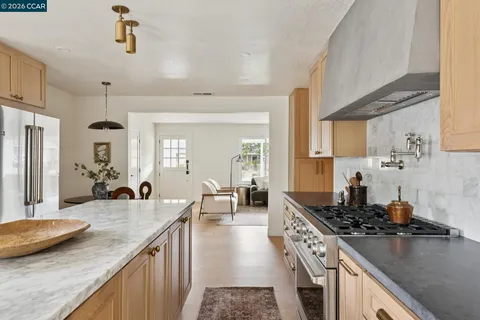 $1,895,000 | 3085 Avellano Drive, Walnut Creek, CA 94598