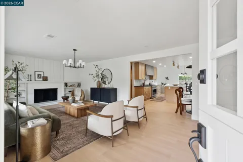 $1,895,000 | 3085 Avellano Drive, Walnut Creek, CA 94598