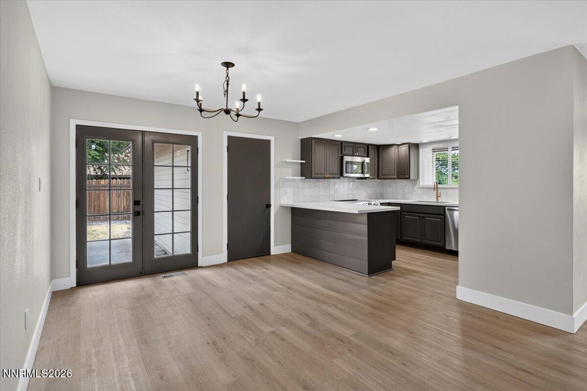 583 Marta Way Reno, NV 89503 - Photo 12 of 37 12-DSC_7255