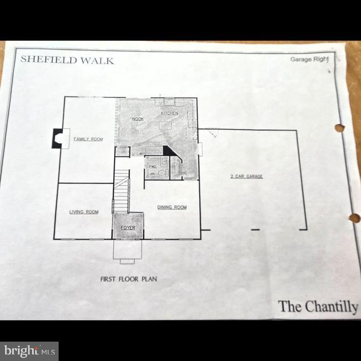 644 Surrey Road Sewell, NJ 08080 - Photo 3 of 37