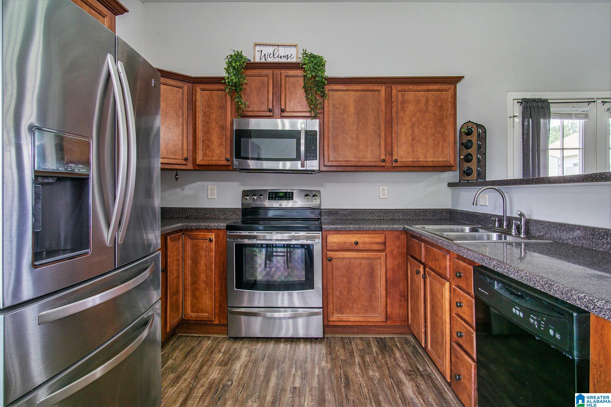 112 Merimeadows Drive Calera, AL 35040 - Photo 10 of 27
