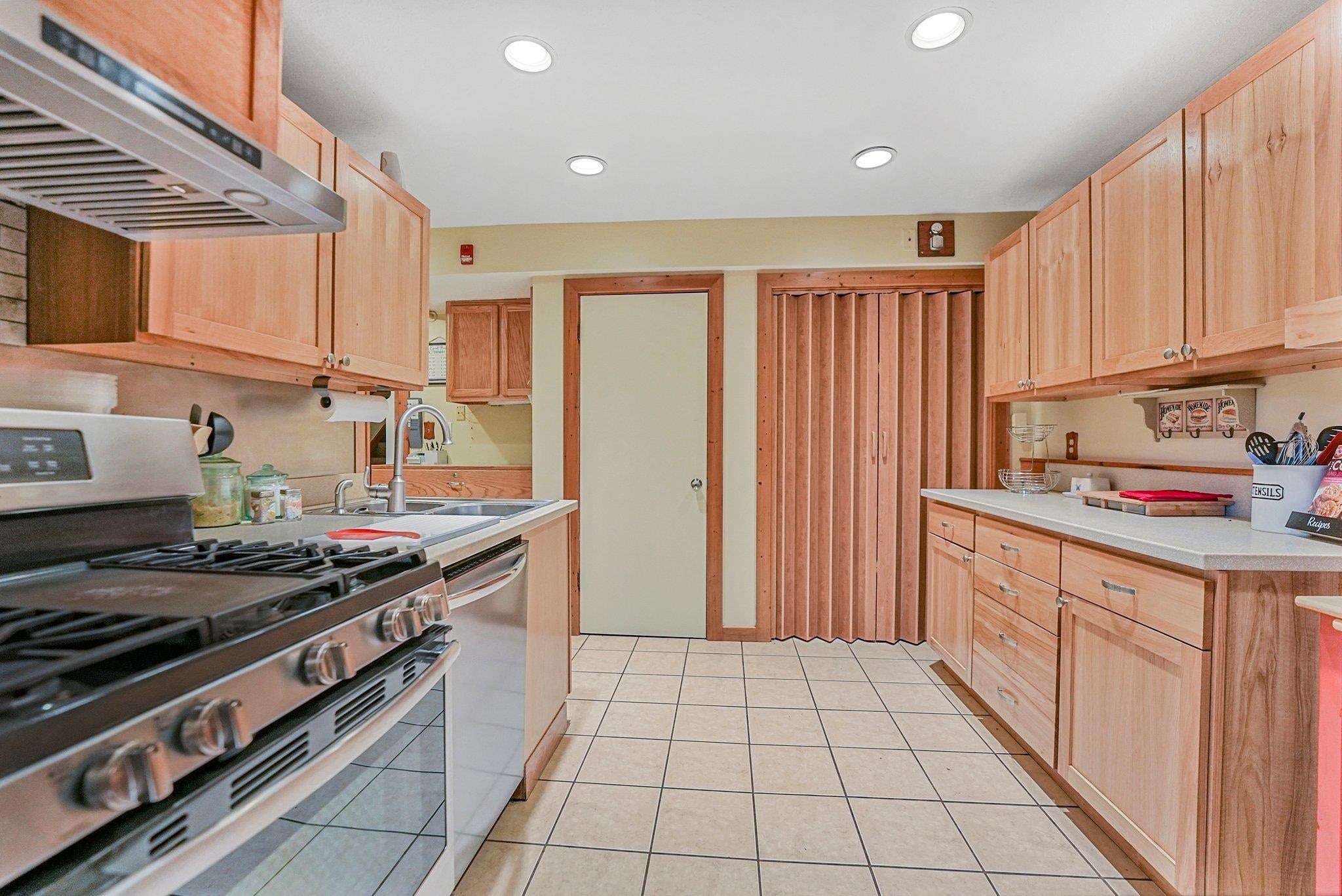 5840 Culver Road Traverse City, MI 49685 - Photo 20 of 78 Gallery Image 20