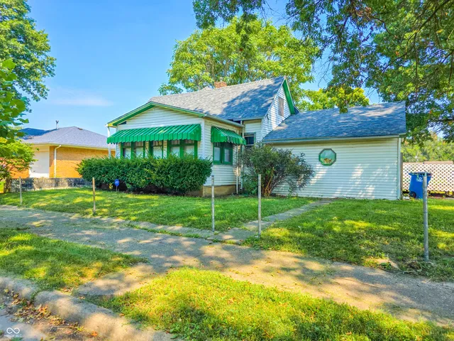 $57,000 | 2228 Tippecanoe Street, Terre Haute, IN 47807