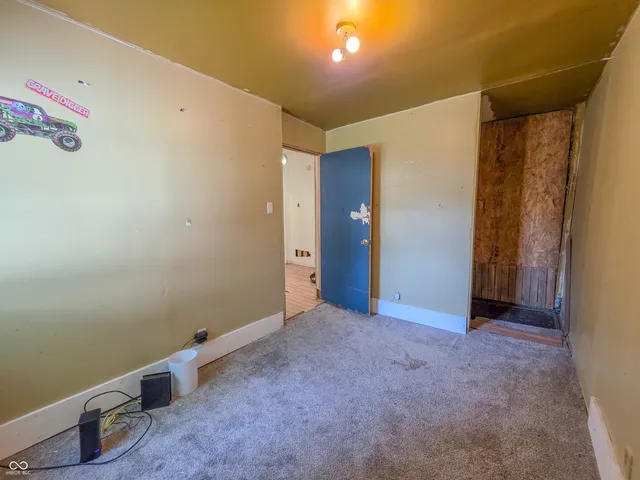 $57,000 | 2228 Tippecanoe Street, Terre Haute, IN 47807