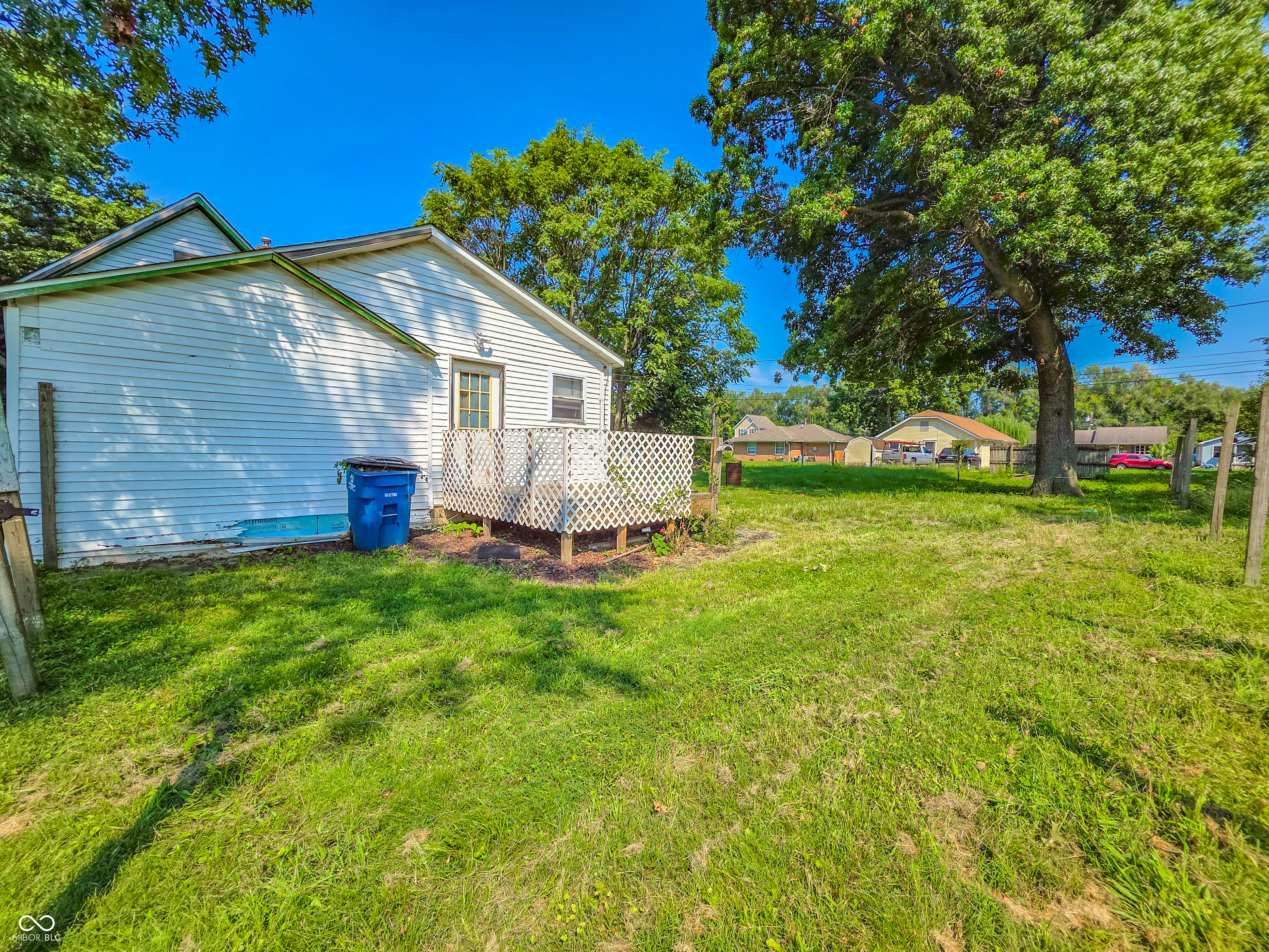 2228 Tippecanoe Street Terre Haute, IN 47807 - Photo 22 of 29