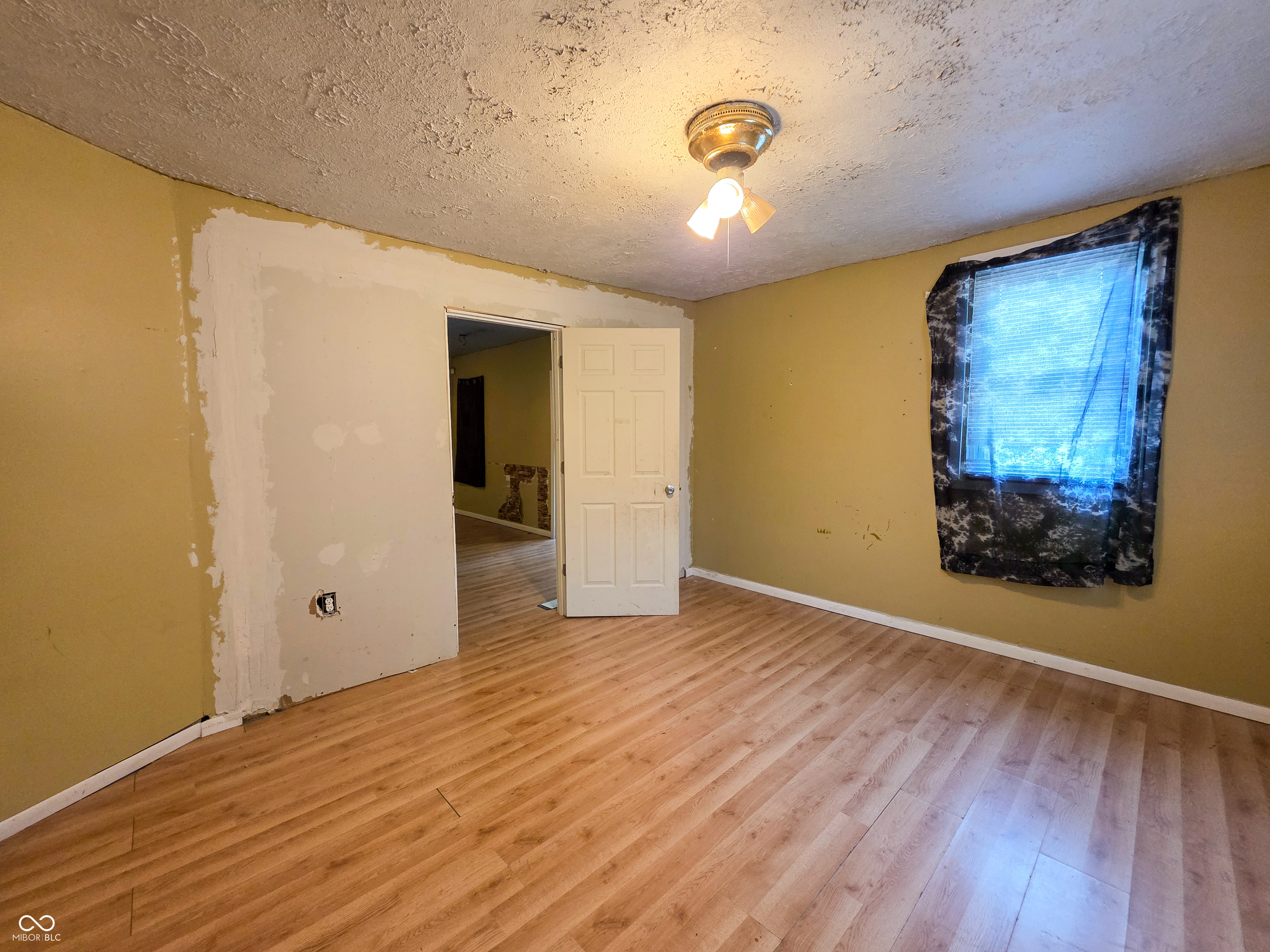 2228 Tippecanoe Street Terre Haute, IN 47807 - Photo 9 of 29