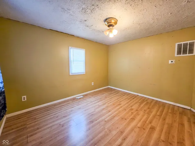 $57,000 | 2228 Tippecanoe Street, Terre Haute, IN 47807