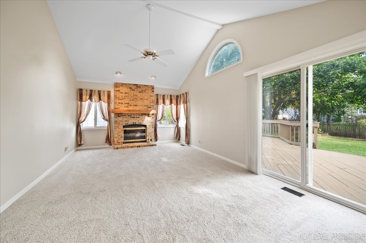 2465 Barn Owl Lane Elgin, IL 60124 - Photo 17 of 45