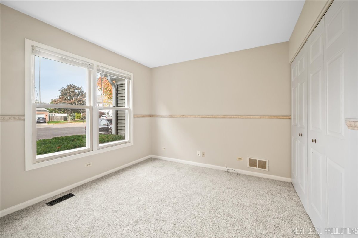 2465 Barn Owl Lane Elgin, IL 60124 - Photo 22 of 45