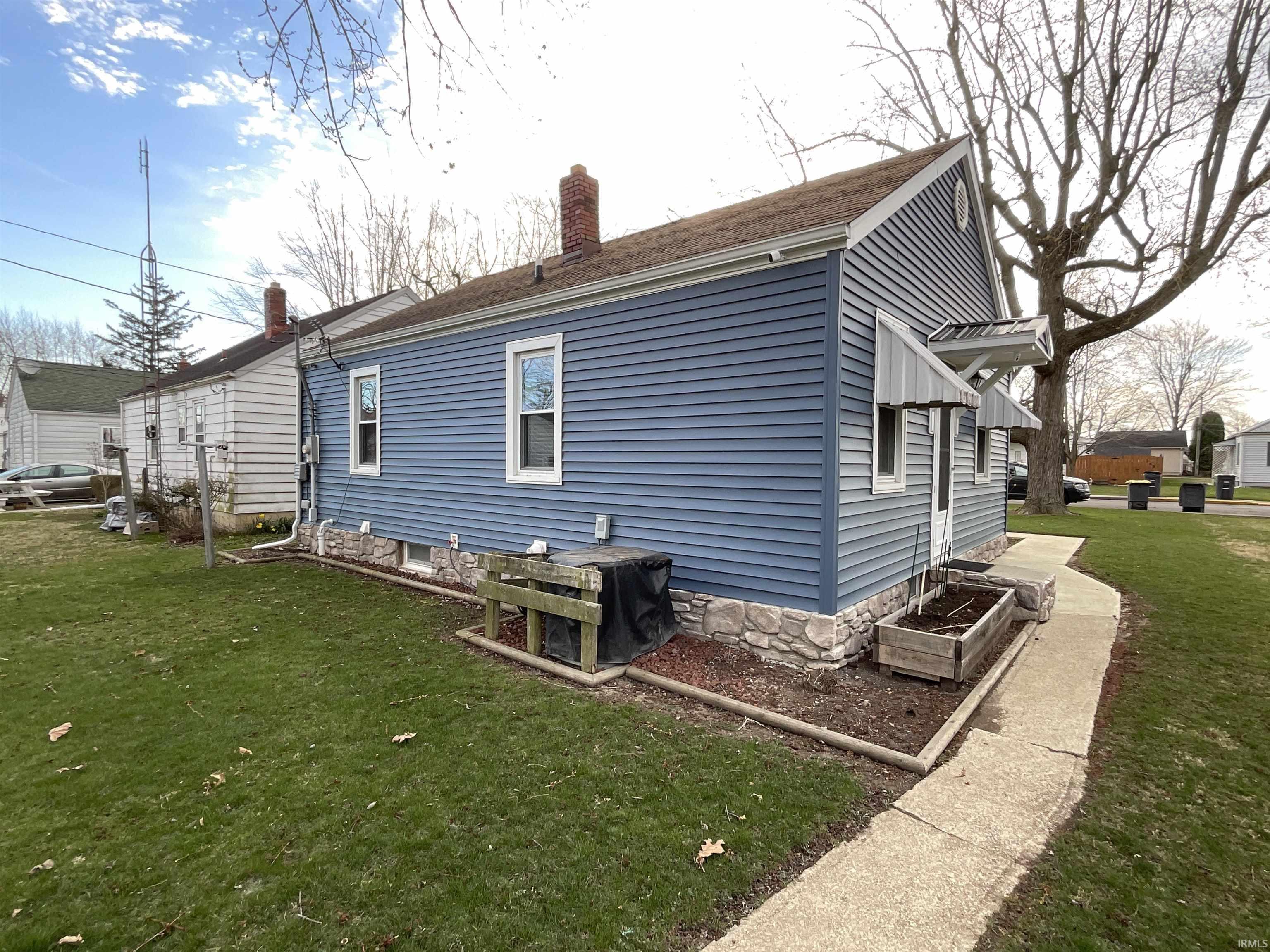 346 Stevenson Street Decatur, IN 46733 - Photo 4 of 15