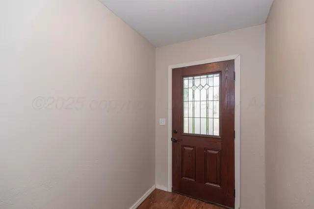 $325,000 | 511 South Shore Drive, Amarillo, TX 79118