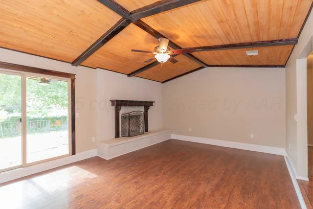 $325,000 | 511 South Shore Drive, Amarillo, TX 79118