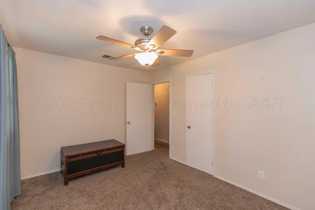 $325,000 | 511 South Shore Drive, Amarillo, TX 79118