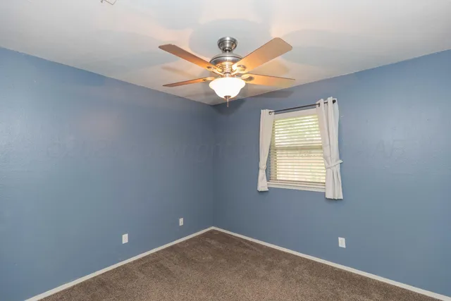 $325,000 | 511 South Shore Drive, Amarillo, TX 79118