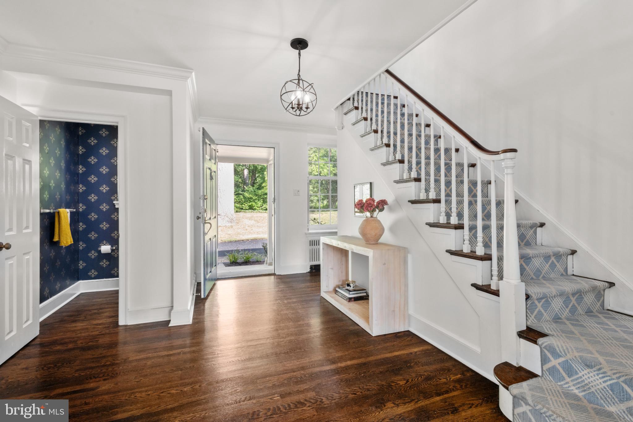 315 Caversham Road Bryn Mawr, PA 19010 - Photo 6 of 55 Inviting entryway with elegant staircase.