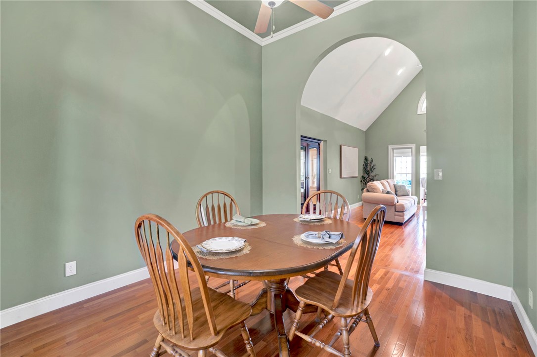 603 Tamassee Ridge Way Salem, SC 29676 - Photo 12 of 46 This inviting dining area features elegant hardwood flooring and soaring vaulted ceilings.