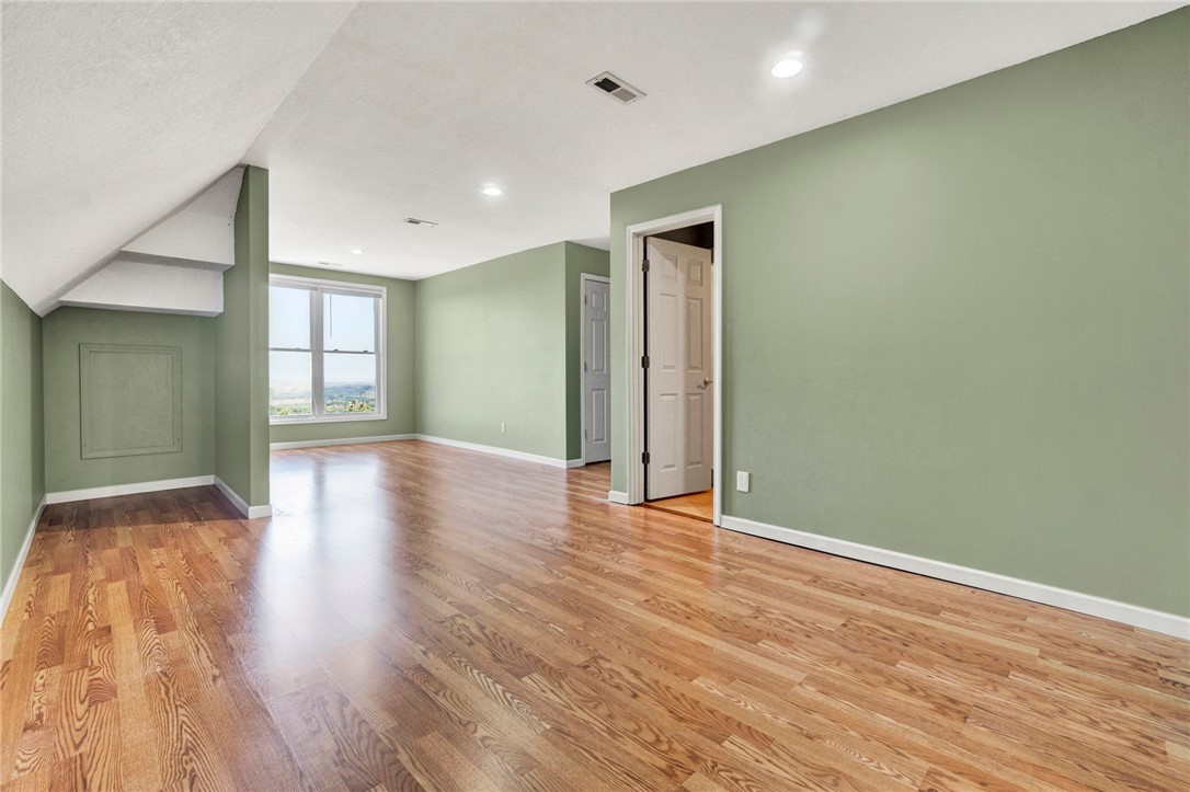 603 Tamassee Ridge Way Salem, SC 29676 - Photo 25 of 46 This spacious interior offers an inviting atmosphere with polished hardwood floors and abundant natural light.