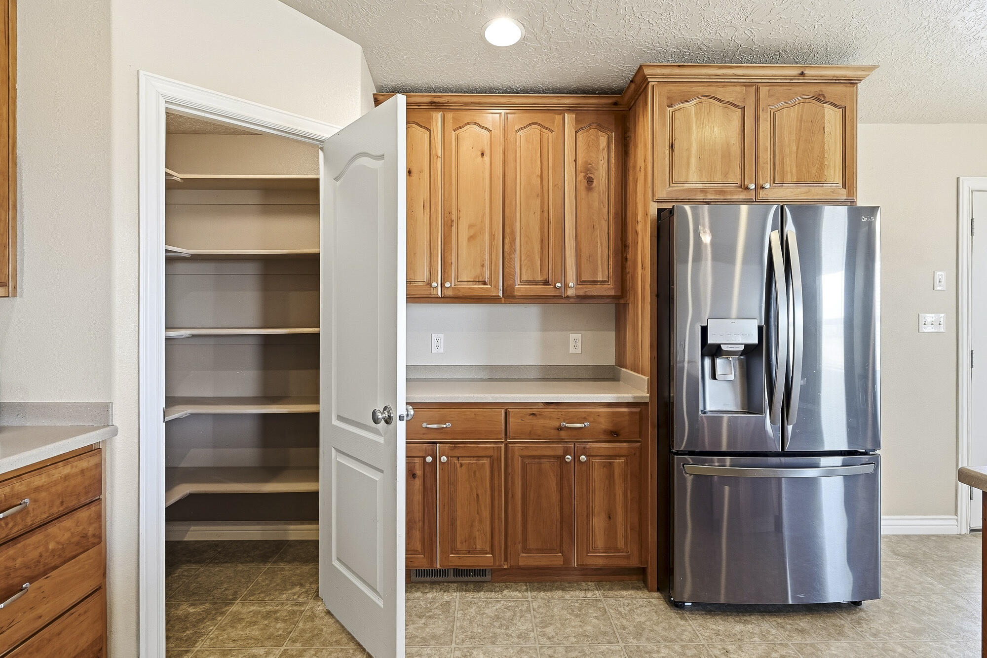 5002 4300 West Cedar City, UT 84721 - Photo 14 of 61 5002 N 4300 W-17