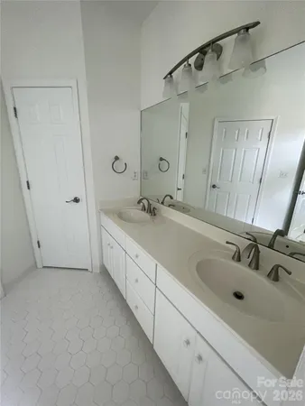 $539,000 | 35 Sheffield Place, Brevard, NC 28712