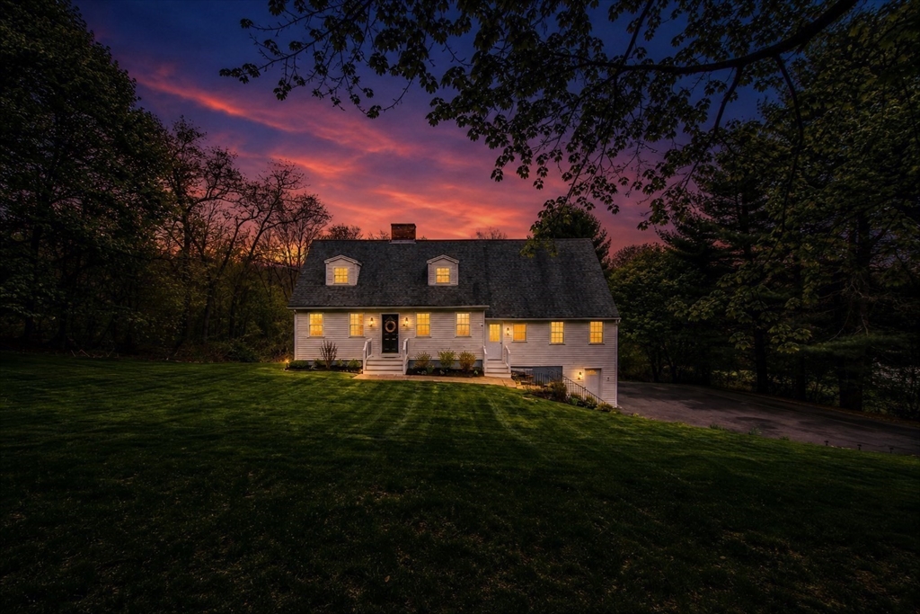 692 Cronin Road Warren, MA 01585 - Photo 2 of 42