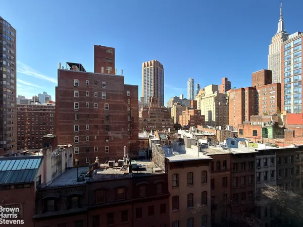$365,000 | 123 East 37th Street, Unit 9D | Murray Hill